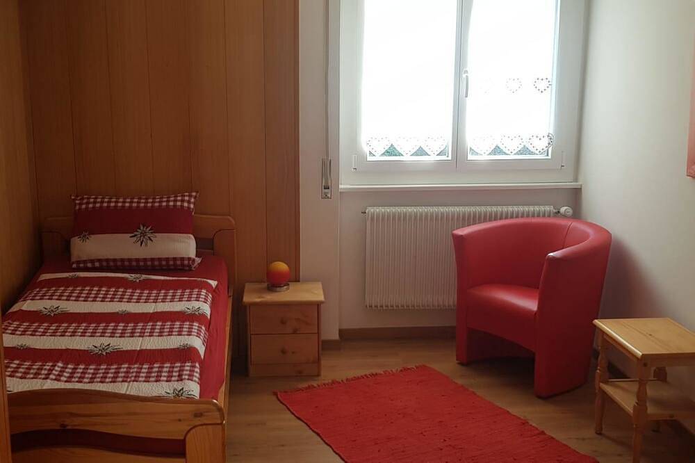 Appartement entier, Ferienwohnung Stützen Appartement/Fewo, Dusche, Wc Appartement/Fewo, Dusche, Wc in Brigue (Wallis), Brig
