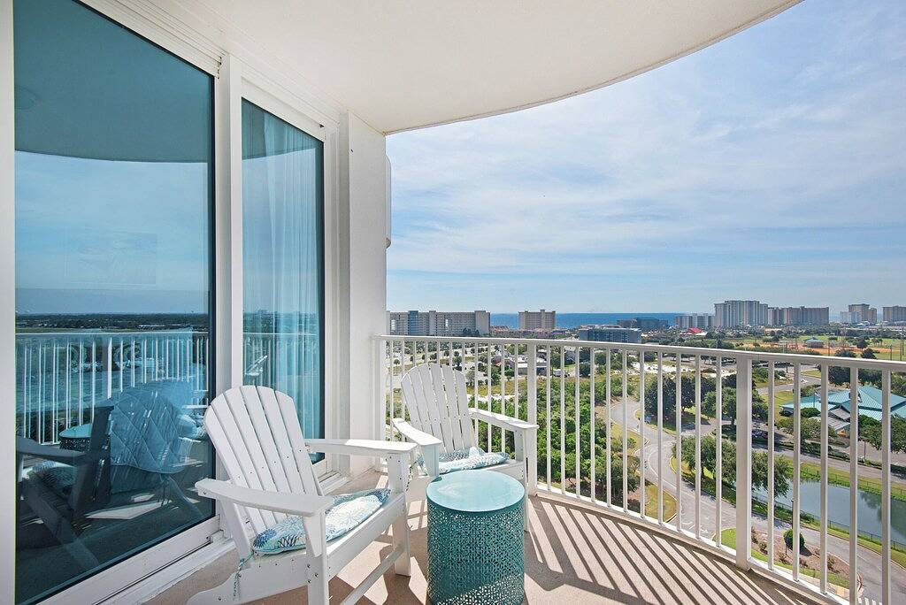 Ganze Wohnung, ⛱️Partial Gulf View | Palms 21204 | Beach Nearby in Destin, Emerald Coast