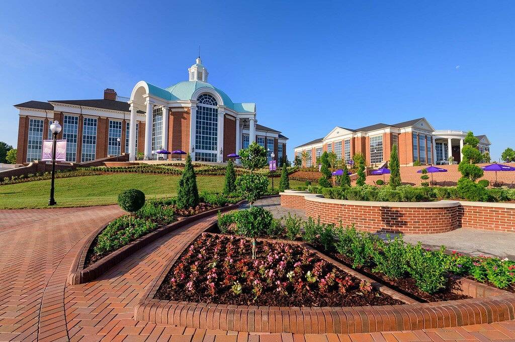 Near Downtown-Hpu-High Point Regional in High Point, Guilford County