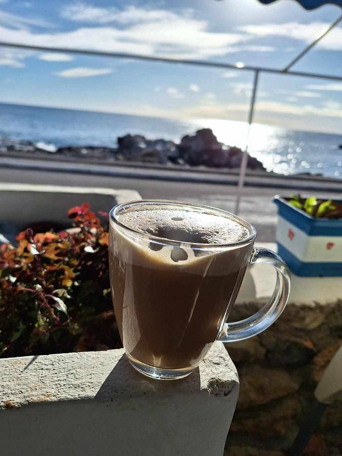 Location de vacances pour 2 personnes, avec piscine ainsi que jardin et vue dans Palaiochora - 3