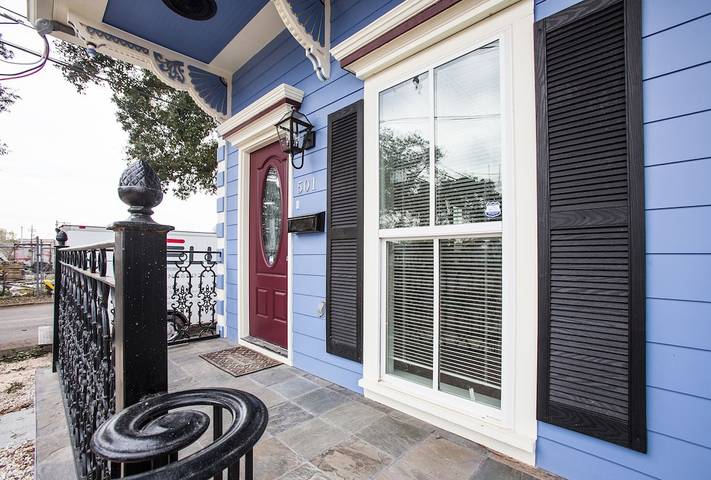 Vacation rental for 6 people, with yard and balcony in New Orleans