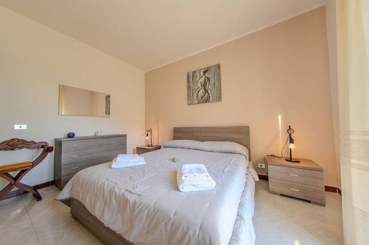 Gîte pour 10 personnes, avec Balcon et Jardin à Scala - 4