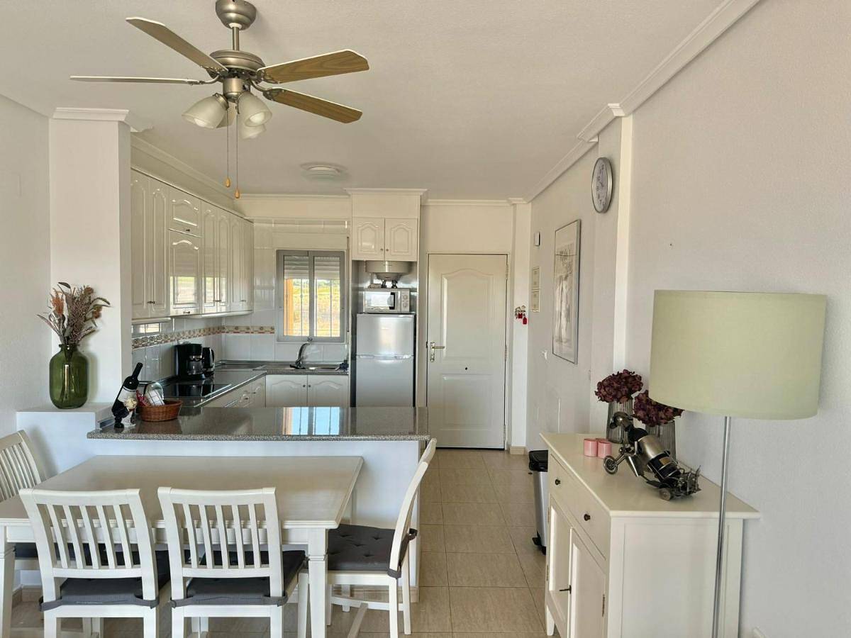 Ganze Wohnung, Two-Bedroom Apartment in Los Montesinos, Costa Blanca