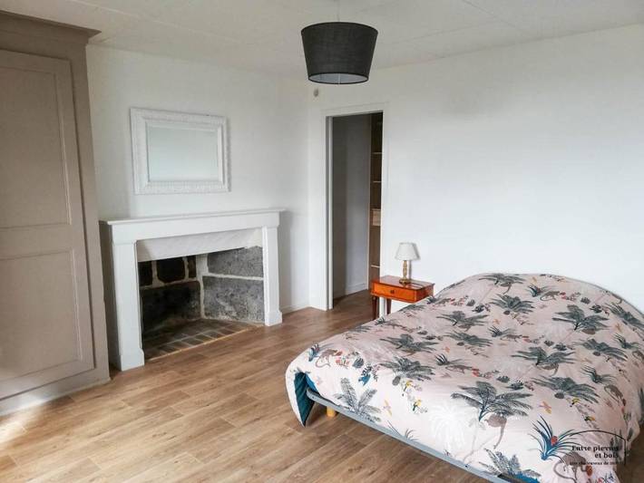 Location de vacances pour 10 personnes, avec jardin et vue, adapté aux familles à Saint-Martin-Valmeroux - 2