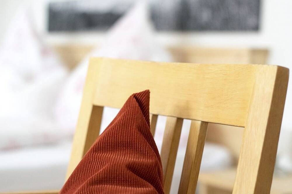 Ganze Wohnung, Apartment Staffelsee mit 45 qm, 1-Zimmer-Apartment, max. für 4 Personen in Seehausen am Staffelsee, Das Blaue Land