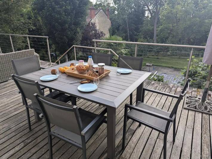 Chambre d’hôte pour 5 personnes, avec vue ainsi que jardin et piscine dans Yvelines - 2