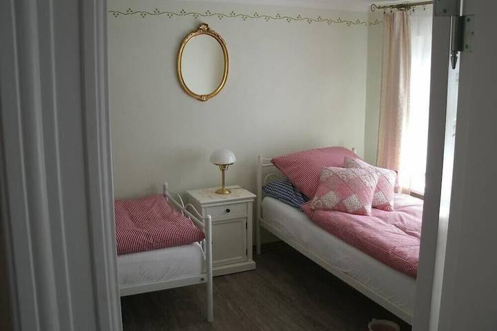 Ferienhaus für 4 Personen, mit Garten und Terrasse in Kröslin - 3