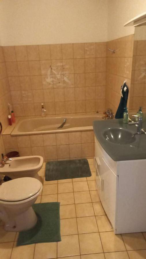 Location de vacances pour 6 personnes, avec vue et terrasse, animaux acceptés à Adissan - 2