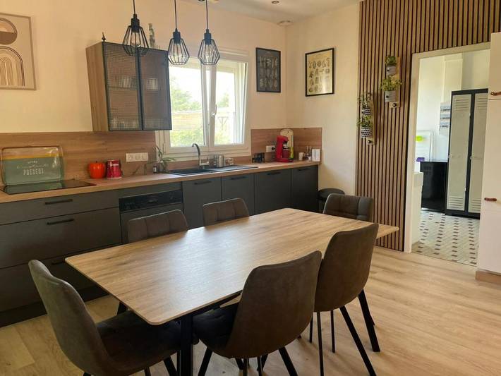 Location de vacances pour 6 personnes, avec jardin ainsi que vue et terrasse à Saint-Laurent-de-la-Prée - 4