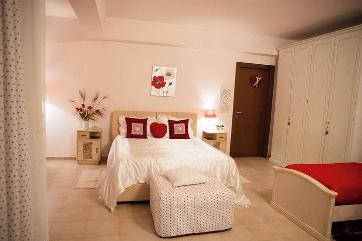 The Flower House B&B in Fasano, Salento
