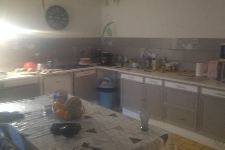 Location de vacances pour 10 personnes dans Thénezay