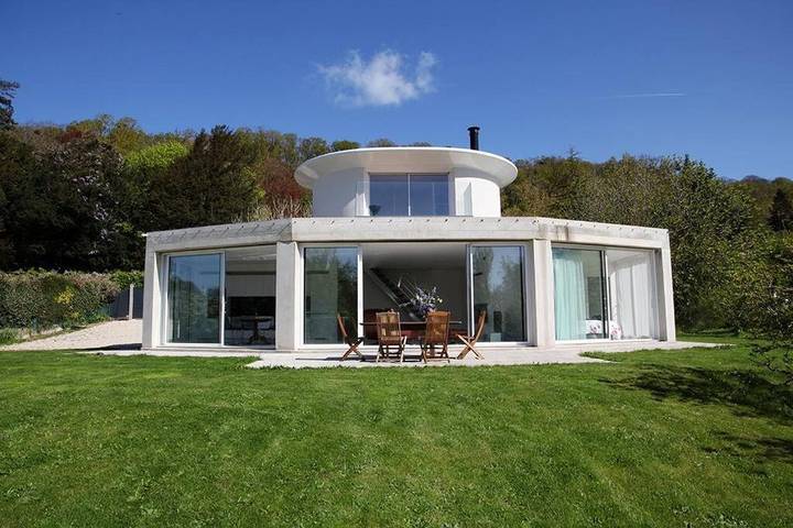 Location de vacances pour 4 personnes, avec Balcon et Terrasse ainsi que Jardin et Vue à Saint-Jean-le-Thomas