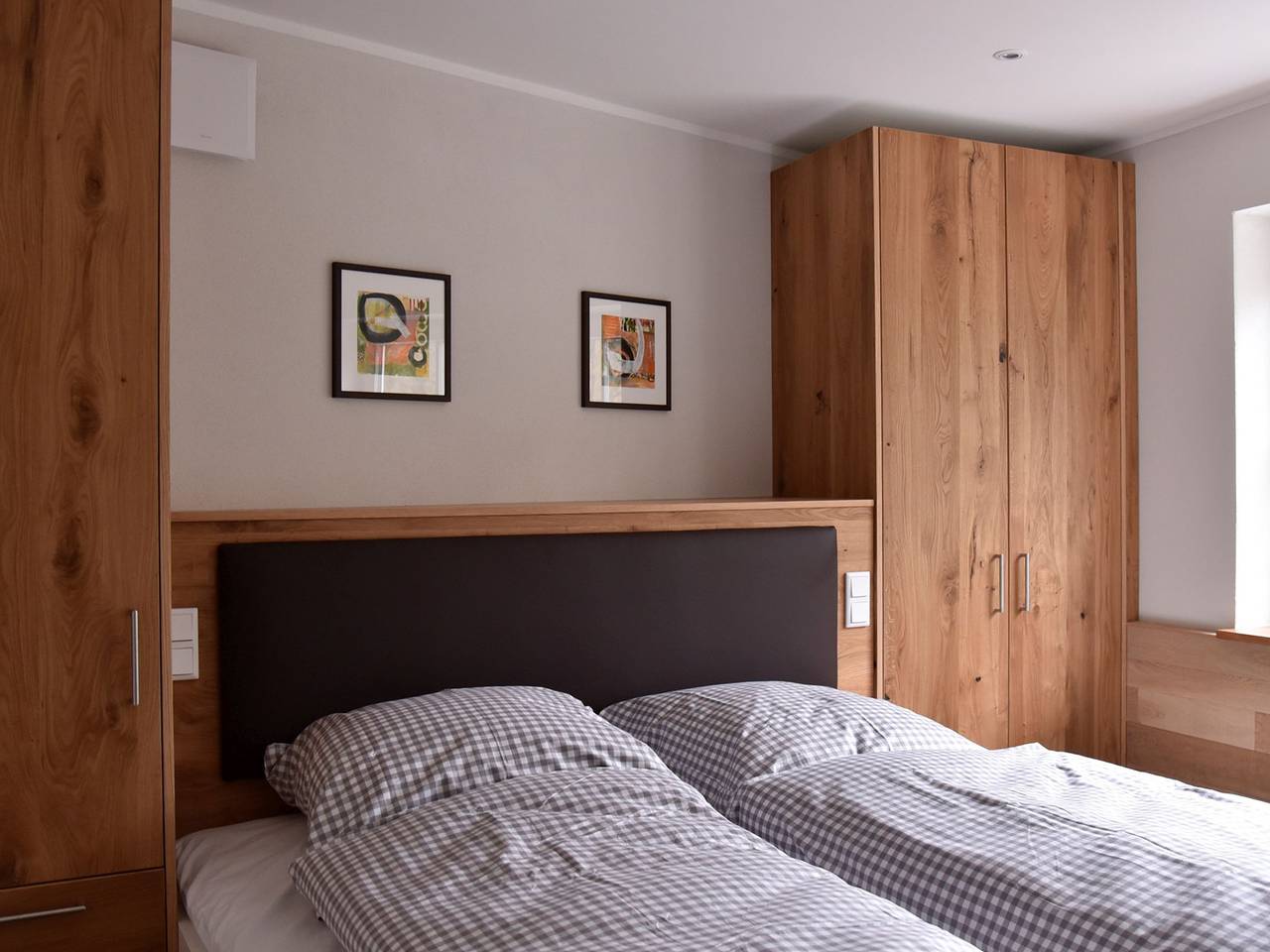 Ganze Wohnung, Ferienwohnung 'Buchfink B, 50qm' mit Bergblick, privater Terrasse und Wlan in Lennestadt, Sauerland