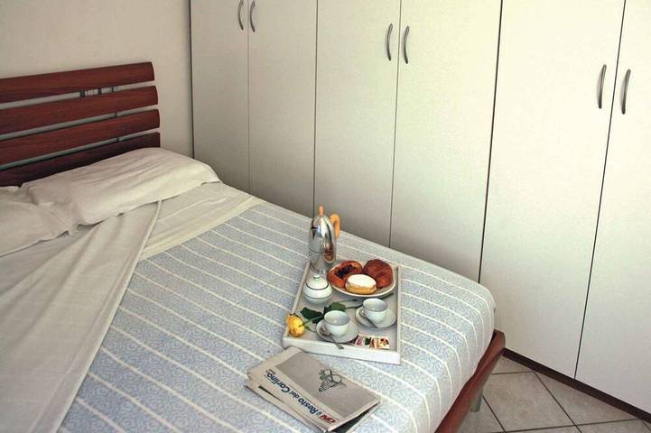 Apartamento entero, Apartamento de vacaciones a 150 m de la playa in Fogliano Marina, Riccione