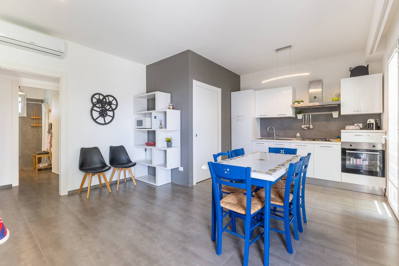 Entire apartment, Apartment 'Deluxe Vista Mare' with Sea View, Wi-Fi and Air Conditioning in Ragusa, Ragusa Province