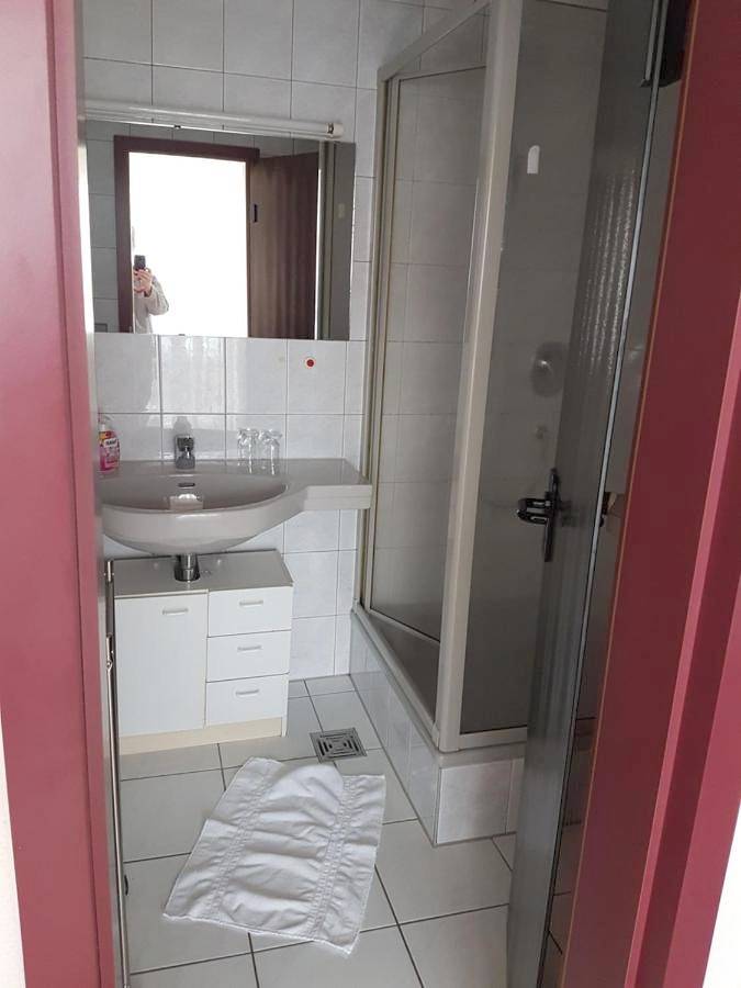 Hotel für 2 Personen, mit Balkon und Terrasse sowie Garten und Sauna in Bad Rappenau - 2