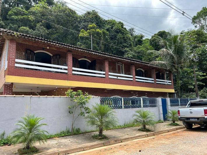 Ferienhaus für 20 Personen, mit Balkon und Pool sowie Garten - 1