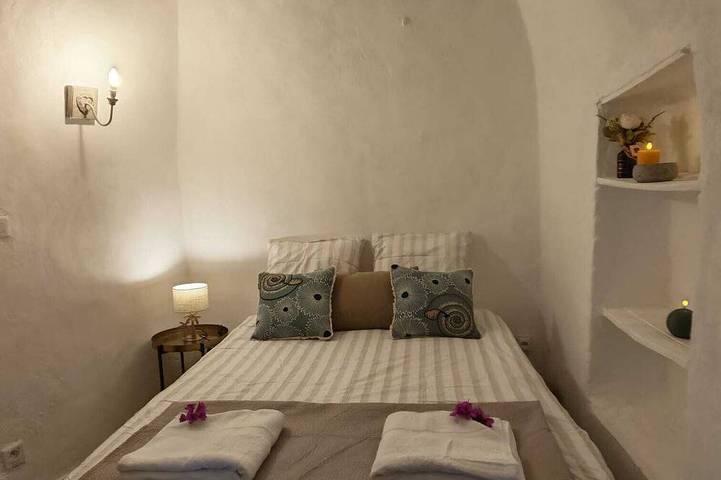 Gîte pour 2 personnes, avec Terrasse à Avapessa - 2