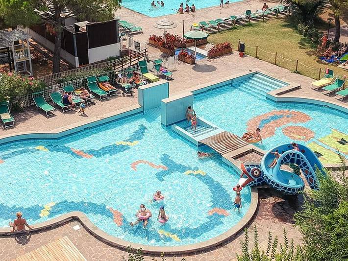 Bungalow für 3 Personen, mit Pool und Sauna in Grado