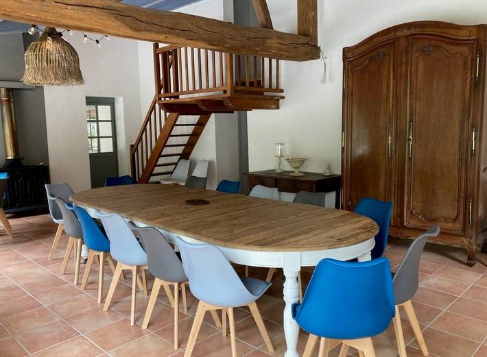 Gîte pour 22 personnes, avec piscine ainsi que terrasse et jardin, animaux acceptés à La Garnache - 4
