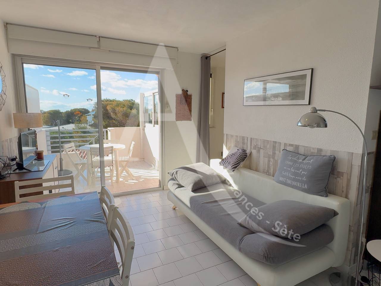 Apartamento entero, 106 / T2 Vue Mer Avec Parking Proche Plage in Sete, Côte d'Améthyste