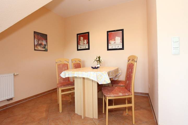 Ferienwohnung für 4 Personen, mit Balkon in Redewisch - 3