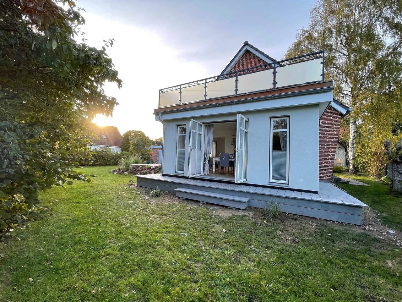 Ferienhaus Tage am Meer, 3 Sz, 3 Bäder, mit Dachterrasse - Ferienhaus mit 3 Sz in Kellenhusen, Ostholstein