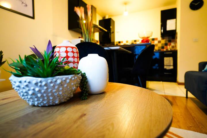 Apartamento vacacional entero, Apartamento de vacaciones para 4 personas con jacuzzi in Kettering, Northamptonshire