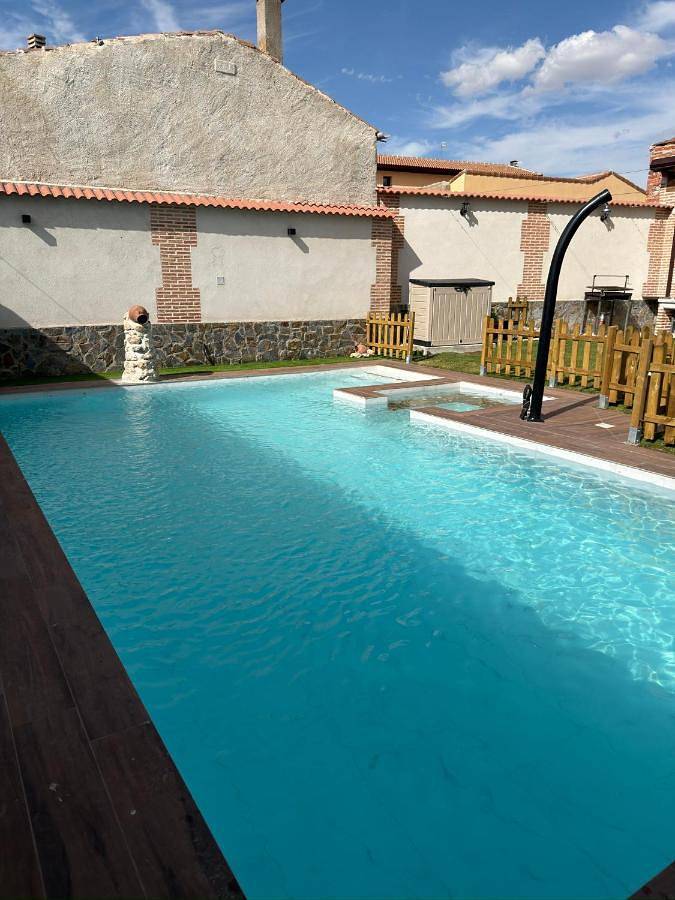 Apartamento para 2 personas, con Piscina en La Moraña