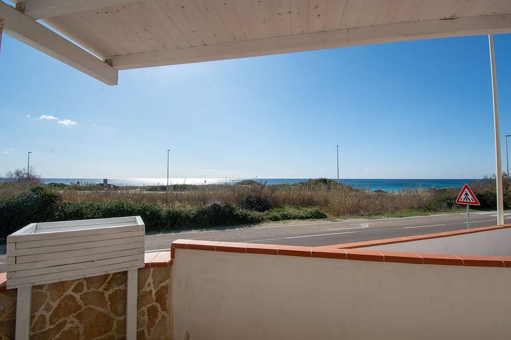 Villa Salina Monaci, Strandvorderseite in Specchiarica, Manduria