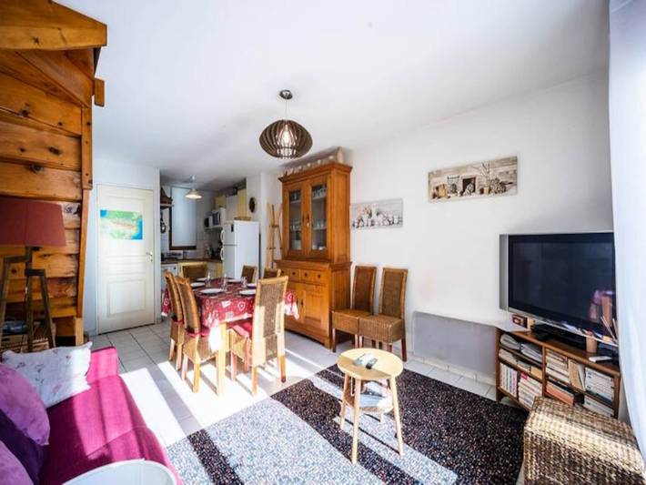 Gîte pour 8 personnes, avec jardin à Génos - 3