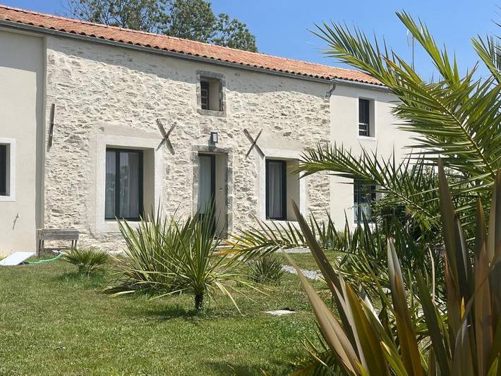 Gîte pour 6 personnes, avec Jardin à Mouilleron-le-Captif