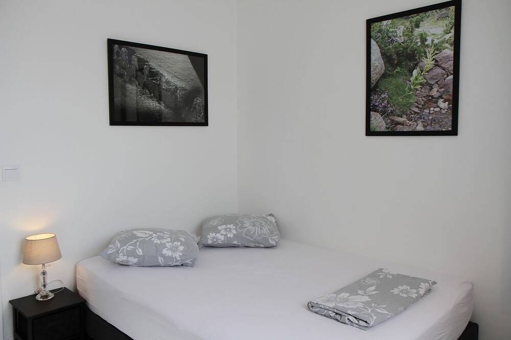 Casa Felice: Spa, pretty garden and house in the South of France in Thuir, Region de Perpignan