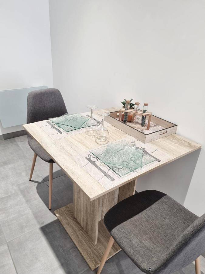 Appartement entier, Logement chaleureux 2 personnes in Saint-Gaudens, Haute-Garonne