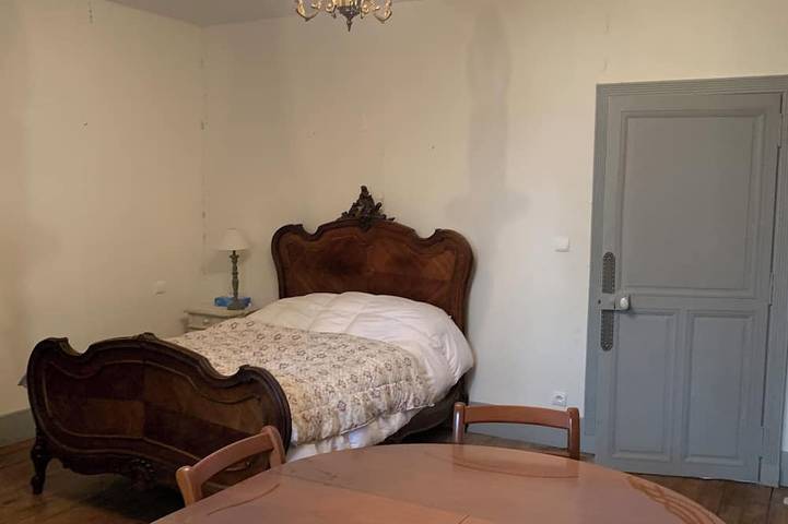 Château pour 30 personnes, avec jardin dans la Sarthe - 2