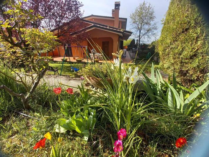 Gîte pour 4 personnes, avec vue et jardin, animaux acceptés à Fonte Nuova - 2
