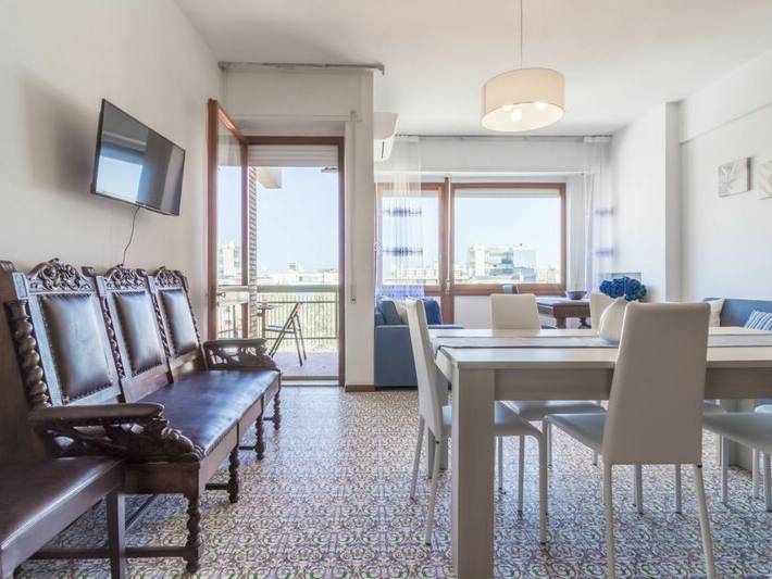 Ferienwohnung für 8 Personen, mit Balkon in Cattolica - 2