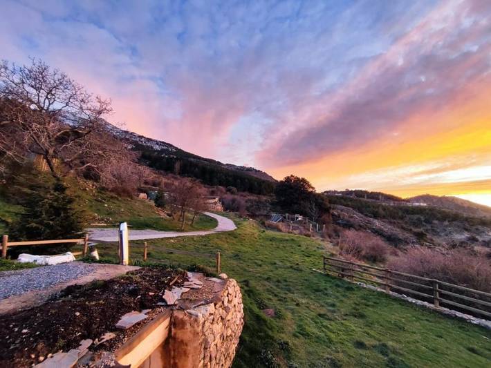 Casa rural para 2 personas, con Balcón y Jacuzzi además de Terraza y Jardín en Güejar Sierra - 3