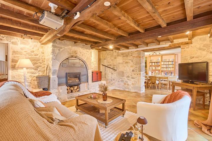 Holiday home for 10 people, with garden and terrace - 1