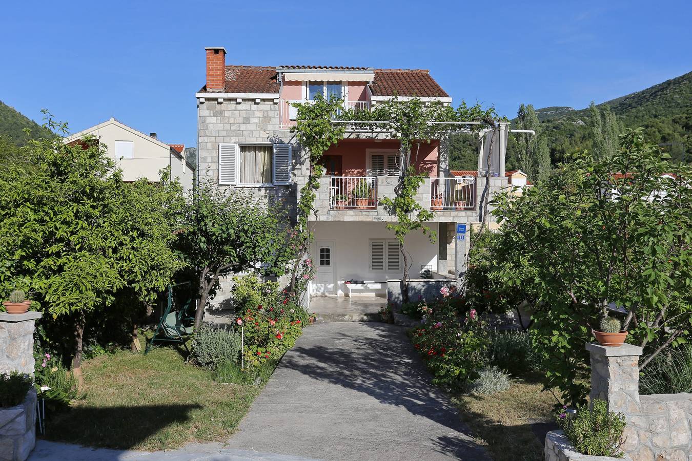 Ganze Wohnung, Apartments by the sea Žuljana, Pelješac - 10112 in Žuljana, Peljesac