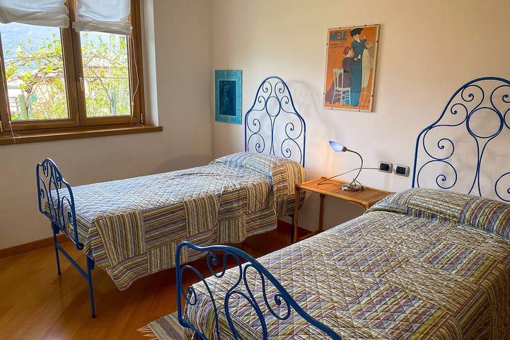 Ferienhaus für 8 Personen, mit Terrasse und Garten, mit Haustier in Colico - 3