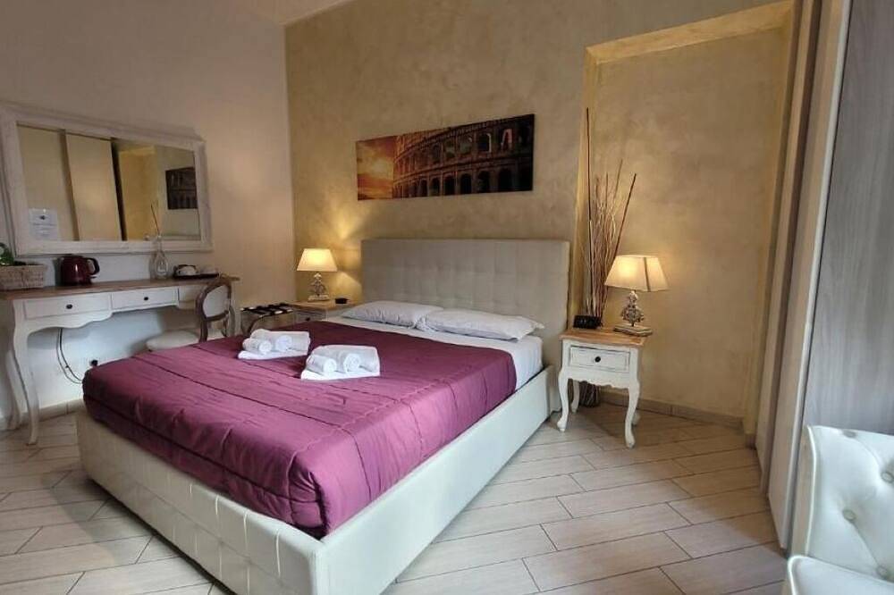 Ganze Wohnung, Rome Central Rooms ; Double Room with Private Bathroom in Rom, Rom Provinz