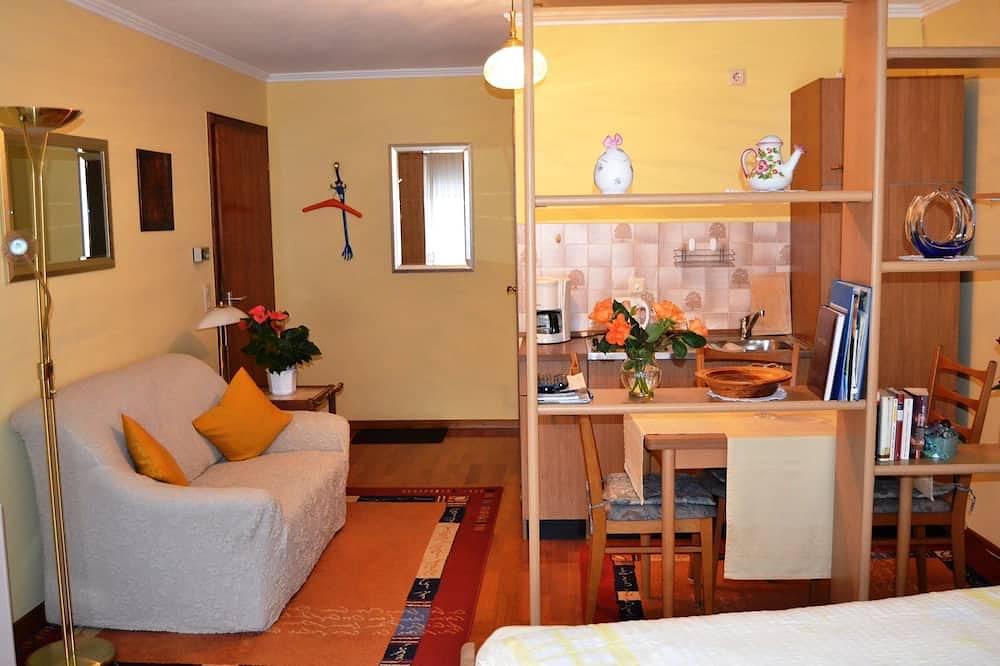 Geheel appartement, Vakantiewoning \"Apotheek\" met Weinbergblick in Trittenheim, Moseleifel