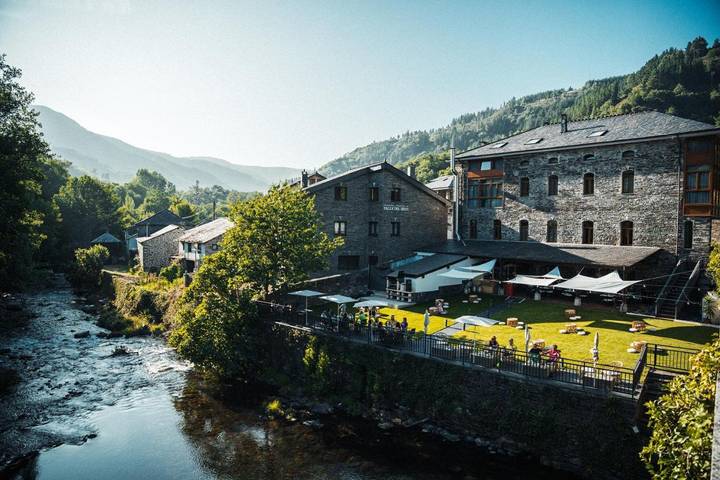 Hotel para 2 personas, con jardín y vistas, Familias con niños - 1