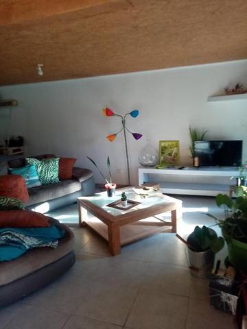 Gîte pour 9 personnes, avec terrasse et jardin à Razimet