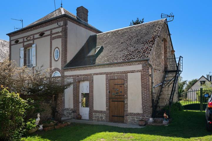 Gîte pour 3 personnes, avec Jardin et Vue