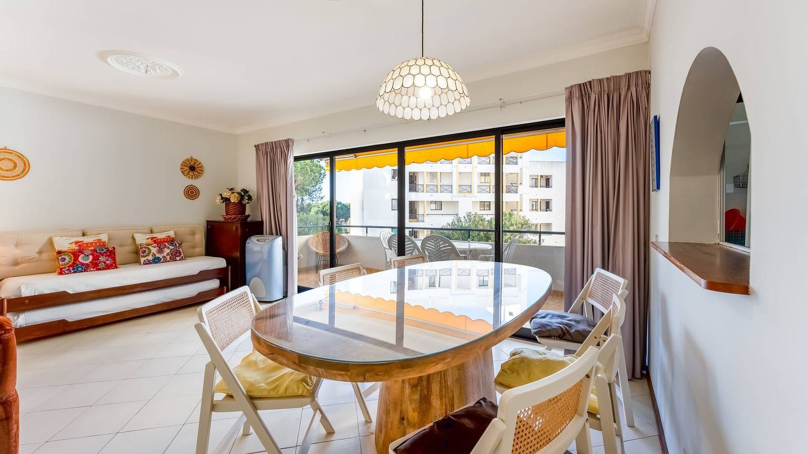 Ganze Wohnung, Ferienwohnung für 6 Personen mit Pool in Vilamoura, Quarteira