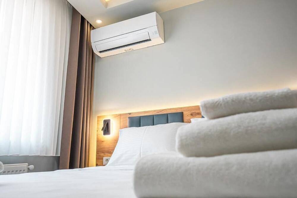 Entire apartment, Airport Bayrak Residences Trabzon Two-Bedroom Deluxe Apartment in Ortahisar (Trabzon), Trabzon Province