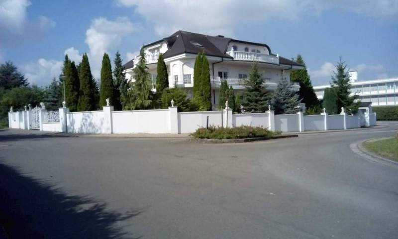 Gîte pour 4 personnes, avec balcon et vue à Kirkel