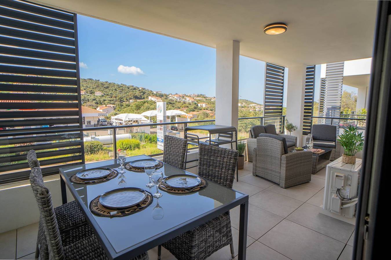 Ganze Ferienwohnung, Ferienwohnung für 4 Personen mit Terrasse in Propriano, Sartène und Umgebung